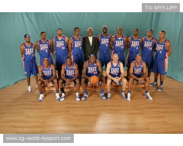 NBA全明星公益赛观众爆满:篮球盛宴传递温暖与希望 NBA全明星公益赛观众爆满:篮球盛宴传递温暖与希望